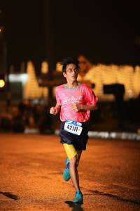 BIB: 42111
                            <button type="button" onclick="openModal(16104077)" class="btn btn-primary btn-sm float-right btn-popup" data-toggle="modal" data-target=".modal-high-quality">
                        <i class="fas fa-shopping-cart"></i> Add to Cart
                    </button>
                                            <button type="button" onclick="isThisMe(16104077, true)" class="btn btn-success btn-sm float-right btn-popup btn-isme hidden" data-toggle="tooltip" data-placement="bottom" title="นี่คือรูปของคุณใช่ไหม คลิกที่นี่เพื่อเอาเข้าอัลบั้ม">
                        <i class="fas fa-plus"></i> Add to album
                    </button>
                    <button type="button" onclick="isThisMe(16104077, false)" class="btn btn-warning btn-sm float-right btn-popup btn-isnotme hidden">
                        <i class="fas fa-ban"></i> Remove from album
                    </button>