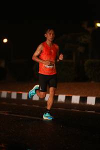 BIB: 200
                            <button type="button" onclick="openModal(16104601)" class="btn btn-primary btn-sm float-right btn-popup" data-toggle="modal" data-target=".modal-high-quality">
                        <i class="fas fa-shopping-cart"></i> Add to Cart
                    </button>
                                            <button type="button" onclick="isThisMe(16104601, true)" class="btn btn-success btn-sm float-right btn-popup btn-isme hidden" data-toggle="tooltip" data-placement="bottom" title="นี่คือรูปของคุณใช่ไหม คลิกที่นี่เพื่อเอาเข้าอัลบั้ม">
                        <i class="fas fa-plus"></i> Add to album
                    </button>
                    <button type="button" onclick="isThisMe(16104601, false)" class="btn btn-warning btn-sm float-right btn-popup btn-isnotme hidden">
                        <i class="fas fa-ban"></i> Remove from album
                    </button>