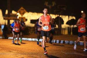 BIB: 20062
                            <button type="button" onclick="openModal(16107943)" class="btn btn-primary btn-sm float-right btn-popup" data-toggle="modal" data-target=".modal-high-quality">
                        <i class="fas fa-shopping-cart"></i> Add to Cart
                    </button>
                                            <button type="button" onclick="isThisMe(16107943, true)" class="btn btn-success btn-sm float-right btn-popup btn-isme hidden" data-toggle="tooltip" data-placement="bottom" title="นี่คือรูปของคุณใช่ไหม คลิกที่นี่เพื่อเอาเข้าอัลบั้ม">
                        <i class="fas fa-plus"></i> Add to album
                    </button>
                    <button type="button" onclick="isThisMe(16107943, false)" class="btn btn-warning btn-sm float-right btn-popup btn-isnotme hidden">
                        <i class="fas fa-ban"></i> Remove from album
                    </button>