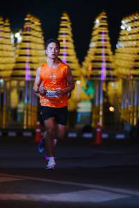 BIB: 802
                            <button type="button" onclick="openModal(19818727)" class="btn btn-primary btn-sm float-right btn-popup" data-toggle="modal" data-target=".modal-high-quality">
                        <i class="fas fa-shopping-cart"></i> Add to Cart
                    </button>
                                            <button type="button" onclick="isThisMe(19818727, true)" class="btn btn-success btn-sm float-right btn-popup btn-isme hidden" data-toggle="tooltip" data-placement="bottom" title="นี่คือรูปของคุณใช่ไหม คลิกที่นี่เพื่อเอาเข้าอัลบั้ม">
                        <i class="fas fa-plus"></i> Add to album
                    </button>
                    <button type="button" onclick="isThisMe(19818727, false)" class="btn btn-warning btn-sm float-right btn-popup btn-isnotme hidden">
                        <i class="fas fa-ban"></i> Remove from album
                    </button>