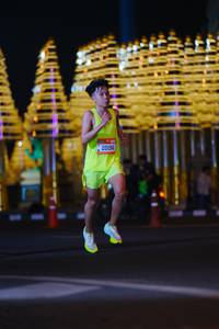 BIB: 20194
                            <button type="button" onclick="openModal(19704941)" class="btn btn-primary btn-sm float-right btn-popup" data-toggle="modal" data-target=".modal-high-quality">
                        <i class="fas fa-shopping-cart"></i> Add to Cart
                    </button>
                                            <button type="button" onclick="isThisMe(19704941, true)" class="btn btn-success btn-sm float-right btn-popup btn-isme hidden" data-toggle="tooltip" data-placement="bottom" title="นี่คือรูปของคุณใช่ไหม คลิกที่นี่เพื่อเอาเข้าอัลบั้ม">
                        <i class="fas fa-plus"></i> Add to album
                    </button>
                    <button type="button" onclick="isThisMe(19704941, false)" class="btn btn-warning btn-sm float-right btn-popup btn-isnotme hidden">
                        <i class="fas fa-ban"></i> Remove from album
                    </button>