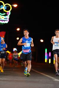 BIB: 2100
                            <button type="button" onclick="openModal(19719521)" class="btn btn-primary btn-sm float-right btn-popup" data-toggle="modal" data-target=".modal-high-quality">
                        <i class="fas fa-shopping-cart"></i> Add to Cart
                    </button>
                                            <button type="button" onclick="isThisMe(19719521, true)" class="btn btn-success btn-sm float-right btn-popup btn-isme hidden" data-toggle="tooltip" data-placement="bottom" title="นี่คือรูปของคุณใช่ไหม คลิกที่นี่เพื่อเอาเข้าอัลบั้ม">
                        <i class="fas fa-plus"></i> Add to album
                    </button>
                    <button type="button" onclick="isThisMe(19719521, false)" class="btn btn-warning btn-sm float-right btn-popup btn-isnotme hidden">
                        <i class="fas fa-ban"></i> Remove from album
                    </button>