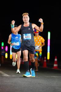 BIB: 3299, 41483
                            <button type="button" onclick="openModal(19806116)" class="btn btn-primary btn-sm float-right btn-popup" data-toggle="modal" data-target=".modal-high-quality">
                        <i class="fas fa-shopping-cart"></i> Add to Cart
                    </button>
                                            <button type="button" onclick="isThisMe(19806116, true)" class="btn btn-success btn-sm float-right btn-popup btn-isme hidden" data-toggle="tooltip" data-placement="bottom" title="นี่คือรูปของคุณใช่ไหม คลิกที่นี่เพื่อเอาเข้าอัลบั้ม">
                        <i class="fas fa-plus"></i> Add to album
                    </button>
                    <button type="button" onclick="isThisMe(19806116, false)" class="btn btn-warning btn-sm float-right btn-popup btn-isnotme hidden">
                        <i class="fas fa-ban"></i> Remove from album
                    </button>