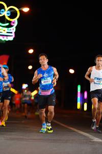 BIB: 40083, 103, 44112
                            <button type="button" onclick="openModal(19719462)" class="btn btn-primary btn-sm float-right btn-popup" data-toggle="modal" data-target=".modal-high-quality">
                        <i class="fas fa-shopping-cart"></i> Add to Cart
                    </button>
                                            <button type="button" onclick="isThisMe(19719462, true)" class="btn btn-success btn-sm float-right btn-popup btn-isme hidden" data-toggle="tooltip" data-placement="bottom" title="นี่คือรูปของคุณใช่ไหม คลิกที่นี่เพื่อเอาเข้าอัลบั้ม">
                        <i class="fas fa-plus"></i> Add to album
                    </button>
                    <button type="button" onclick="isThisMe(19719462, false)" class="btn btn-warning btn-sm float-right btn-popup btn-isnotme hidden">
                        <i class="fas fa-ban"></i> Remove from album
                    </button>