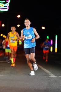 BIB: 41673, 019
                            <button type="button" onclick="openModal(19740307)" class="btn btn-primary btn-sm float-right btn-popup" data-toggle="modal" data-target=".modal-high-quality">
                        <i class="fas fa-shopping-cart"></i> Add to Cart
                    </button>
                                            <button type="button" onclick="isThisMe(19740307, true)" class="btn btn-success btn-sm float-right btn-popup btn-isme hidden" data-toggle="tooltip" data-placement="bottom" title="นี่คือรูปของคุณใช่ไหม คลิกที่นี่เพื่อเอาเข้าอัลบั้ม">
                        <i class="fas fa-plus"></i> Add to album
                    </button>
                    <button type="button" onclick="isThisMe(19740307, false)" class="btn btn-warning btn-sm float-right btn-popup btn-isnotme hidden">
                        <i class="fas fa-ban"></i> Remove from album
                    </button>