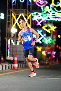 BIB: 4018
                            <button type="button" onclick="openModal(19681106)" class="btn btn-primary btn-sm float-right btn-popup" data-toggle="modal" data-target=".modal-high-quality">
                        <i class="fas fa-shopping-cart"></i> Add to Cart
                    </button>
                                            <button type="button" onclick="isThisMe(19681106, true)" class="btn btn-success btn-sm float-right btn-popup btn-isme hidden" data-toggle="tooltip" data-placement="bottom" title="นี่คือรูปของคุณใช่ไหม คลิกที่นี่เพื่อเอาเข้าอัลบั้ม">
                        <i class="fas fa-plus"></i> Add to album
                    </button>
                    <button type="button" onclick="isThisMe(19681106, false)" class="btn btn-warning btn-sm float-right btn-popup btn-isnotme hidden">
                        <i class="fas fa-ban"></i> Remove from album
                    </button>