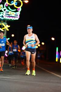 BIB: 41190
                            <button type="button" onclick="openModal(19725693)" class="btn btn-primary btn-sm float-right btn-popup" data-toggle="modal" data-target=".modal-high-quality">
                        <i class="fas fa-shopping-cart"></i> Add to Cart
                    </button>
                                            <button type="button" onclick="isThisMe(19725693, true)" class="btn btn-success btn-sm float-right btn-popup btn-isme hidden" data-toggle="tooltip" data-placement="bottom" title="นี่คือรูปของคุณใช่ไหม คลิกที่นี่เพื่อเอาเข้าอัลบั้ม">
                        <i class="fas fa-plus"></i> Add to album
                    </button>
                    <button type="button" onclick="isThisMe(19725693, false)" class="btn btn-warning btn-sm float-right btn-popup btn-isnotme hidden">
                        <i class="fas fa-ban"></i> Remove from album
                    </button>