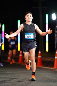 BIB: 40457
                            <button type="button" onclick="openModal(19788980)" class="btn btn-primary btn-sm float-right btn-popup" data-toggle="modal" data-target=".modal-high-quality">
                        <i class="fas fa-shopping-cart"></i> Add to Cart
                    </button>
                                            <button type="button" onclick="isThisMe(19788980, true)" class="btn btn-success btn-sm float-right btn-popup btn-isme hidden" data-toggle="tooltip" data-placement="bottom" title="นี่คือรูปของคุณใช่ไหม คลิกที่นี่เพื่อเอาเข้าอัลบั้ม">
                        <i class="fas fa-plus"></i> Add to album
                    </button>
                    <button type="button" onclick="isThisMe(19788980, false)" class="btn btn-warning btn-sm float-right btn-popup btn-isnotme hidden">
                        <i class="fas fa-ban"></i> Remove from album
                    </button>