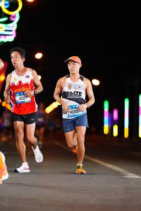 BIB: 41517, 40024
                            <button type="button" onclick="openModal(19698022)" class="btn btn-primary btn-sm float-right btn-popup" data-toggle="modal" data-target=".modal-high-quality">
                        <i class="fas fa-shopping-cart"></i> Add to Cart
                    </button>
                                            <button type="button" onclick="isThisMe(19698022, true)" class="btn btn-success btn-sm float-right btn-popup btn-isme hidden" data-toggle="tooltip" data-placement="bottom" title="นี่คือรูปของคุณใช่ไหม คลิกที่นี่เพื่อเอาเข้าอัลบั้ม">
                        <i class="fas fa-plus"></i> Add to album
                    </button>
                    <button type="button" onclick="isThisMe(19698022, false)" class="btn btn-warning btn-sm float-right btn-popup btn-isnotme hidden">
                        <i class="fas fa-ban"></i> Remove from album
                    </button>