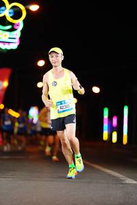 BIB: 400, 42310
                            <button type="button" onclick="openModal(19706367)" class="btn btn-primary btn-sm float-right btn-popup" data-toggle="modal" data-target=".modal-high-quality">
                        <i class="fas fa-shopping-cart"></i> Add to Cart
                    </button>
                                            <button type="button" onclick="isThisMe(19706367, true)" class="btn btn-success btn-sm float-right btn-popup btn-isme hidden" data-toggle="tooltip" data-placement="bottom" title="นี่คือรูปของคุณใช่ไหม คลิกที่นี่เพื่อเอาเข้าอัลบั้ม">
                        <i class="fas fa-plus"></i> Add to album
                    </button>
                    <button type="button" onclick="isThisMe(19706367, false)" class="btn btn-warning btn-sm float-right btn-popup btn-isnotme hidden">
                        <i class="fas fa-ban"></i> Remove from album
                    </button>