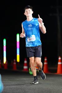 BIB: 2821, 65416
                            <button type="button" onclick="openModal(19991927)" class="btn btn-primary btn-sm float-right btn-popup" data-toggle="modal" data-target=".modal-high-quality">
                        <i class="fas fa-shopping-cart"></i> Add to Cart
                    </button>
                                            <button type="button" onclick="isThisMe(19991927, true)" class="btn btn-success btn-sm float-right btn-popup btn-isme hidden" data-toggle="tooltip" data-placement="bottom" title="นี่คือรูปของคุณใช่ไหม คลิกที่นี่เพื่อเอาเข้าอัลบั้ม">
                        <i class="fas fa-plus"></i> Add to album
                    </button>
                    <button type="button" onclick="isThisMe(19991927, false)" class="btn btn-warning btn-sm float-right btn-popup btn-isnotme hidden">
                        <i class="fas fa-ban"></i> Remove from album
                    </button>