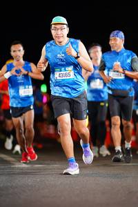 BIB: 43165, 1064
                            <button type="button" onclick="openModal(19989296)" class="btn btn-primary btn-sm float-right btn-popup" data-toggle="modal" data-target=".modal-high-quality">
                        <i class="fas fa-shopping-cart"></i> Add to Cart
                    </button>
                                            <button type="button" onclick="isThisMe(19989296, true)" class="btn btn-success btn-sm float-right btn-popup btn-isme hidden" data-toggle="tooltip" data-placement="bottom" title="นี่คือรูปของคุณใช่ไหม คลิกที่นี่เพื่อเอาเข้าอัลบั้ม">
                        <i class="fas fa-plus"></i> Add to album
                    </button>
                    <button type="button" onclick="isThisMe(19989296, false)" class="btn btn-warning btn-sm float-right btn-popup btn-isnotme hidden">
                        <i class="fas fa-ban"></i> Remove from album
                    </button>