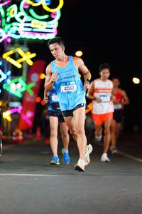 BIB: 42143
                            <button type="button" onclick="openModal(19696998)" class="btn btn-primary btn-sm float-right btn-popup" data-toggle="modal" data-target=".modal-high-quality">
                        <i class="fas fa-shopping-cart"></i> Add to Cart
                    </button>
                                            <button type="button" onclick="isThisMe(19696998, true)" class="btn btn-success btn-sm float-right btn-popup btn-isme hidden" data-toggle="tooltip" data-placement="bottom" title="นี่คือรูปของคุณใช่ไหม คลิกที่นี่เพื่อเอาเข้าอัลบั้ม">
                        <i class="fas fa-plus"></i> Add to album
                    </button>
                    <button type="button" onclick="isThisMe(19696998, false)" class="btn btn-warning btn-sm float-right btn-popup btn-isnotme hidden">
                        <i class="fas fa-ban"></i> Remove from album
                    </button>