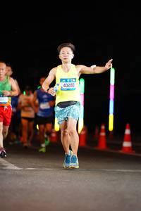 BIB: 1942, 40280
                            <button type="button" onclick="openModal(19877676)" class="btn btn-primary btn-sm float-right btn-popup" data-toggle="modal" data-target=".modal-high-quality">
                        <i class="fas fa-shopping-cart"></i> Add to Cart
                    </button>
                                            <button type="button" onclick="isThisMe(19877676, true)" class="btn btn-success btn-sm float-right btn-popup btn-isme hidden" data-toggle="tooltip" data-placement="bottom" title="นี่คือรูปของคุณใช่ไหม คลิกที่นี่เพื่อเอาเข้าอัลบั้ม">
                        <i class="fas fa-plus"></i> Add to album
                    </button>
                    <button type="button" onclick="isThisMe(19877676, false)" class="btn btn-warning btn-sm float-right btn-popup btn-isnotme hidden">
                        <i class="fas fa-ban"></i> Remove from album
                    </button>