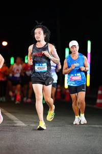 BIB: 40697, 45505
                            <button type="button" onclick="openModal(19778272)" class="btn btn-primary btn-sm float-right btn-popup" data-toggle="modal" data-target=".modal-high-quality">
                        <i class="fas fa-shopping-cart"></i> Add to Cart
                    </button>
                                            <button type="button" onclick="isThisMe(19778272, true)" class="btn btn-success btn-sm float-right btn-popup btn-isme hidden" data-toggle="tooltip" data-placement="bottom" title="นี่คือรูปของคุณใช่ไหม คลิกที่นี่เพื่อเอาเข้าอัลบั้ม">
                        <i class="fas fa-plus"></i> Add to album
                    </button>
                    <button type="button" onclick="isThisMe(19778272, false)" class="btn btn-warning btn-sm float-right btn-popup btn-isnotme hidden">
                        <i class="fas fa-ban"></i> Remove from album
                    </button>