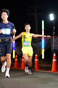 BIB: 148, 83401
                            <button type="button" onclick="openModal(19888489)" class="btn btn-primary btn-sm float-right btn-popup" data-toggle="modal" data-target=".modal-high-quality">
                        <i class="fas fa-shopping-cart"></i> Add to Cart
                    </button>
                                            <button type="button" onclick="isThisMe(19888489, true)" class="btn btn-success btn-sm float-right btn-popup btn-isme hidden" data-toggle="tooltip" data-placement="bottom" title="นี่คือรูปของคุณใช่ไหม คลิกที่นี่เพื่อเอาเข้าอัลบั้ม">
                        <i class="fas fa-plus"></i> Add to album
                    </button>
                    <button type="button" onclick="isThisMe(19888489, false)" class="btn btn-warning btn-sm float-right btn-popup btn-isnotme hidden">
                        <i class="fas fa-ban"></i> Remove from album
                    </button>