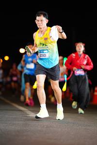 BIB: 1062
                            <button type="button" onclick="openModal(19869230)" class="btn btn-primary btn-sm float-right btn-popup" data-toggle="modal" data-target=".modal-high-quality">
                        <i class="fas fa-shopping-cart"></i> Add to Cart
                    </button>
                                            <button type="button" onclick="isThisMe(19869230, true)" class="btn btn-success btn-sm float-right btn-popup btn-isme hidden" data-toggle="tooltip" data-placement="bottom" title="นี่คือรูปของคุณใช่ไหม คลิกที่นี่เพื่อเอาเข้าอัลบั้ม">
                        <i class="fas fa-plus"></i> Add to album
                    </button>
                    <button type="button" onclick="isThisMe(19869230, false)" class="btn btn-warning btn-sm float-right btn-popup btn-isnotme hidden">
                        <i class="fas fa-ban"></i> Remove from album
                    </button>