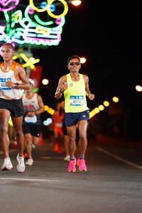 BIB: 4124, 40712
                            <button type="button" onclick="openModal(19688085)" class="btn btn-primary btn-sm float-right btn-popup" data-toggle="modal" data-target=".modal-high-quality">
                        <i class="fas fa-shopping-cart"></i> Add to Cart
                    </button>
                                            <button type="button" onclick="isThisMe(19688085, true)" class="btn btn-success btn-sm float-right btn-popup btn-isme hidden" data-toggle="tooltip" data-placement="bottom" title="นี่คือรูปของคุณใช่ไหม คลิกที่นี่เพื่อเอาเข้าอัลบั้ม">
                        <i class="fas fa-plus"></i> Add to album
                    </button>
                    <button type="button" onclick="isThisMe(19688085, false)" class="btn btn-warning btn-sm float-right btn-popup btn-isnotme hidden">
                        <i class="fas fa-ban"></i> Remove from album
                    </button>