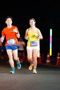 BIB: 85402, 85406
                            <button type="button" onclick="openModal(19999572)" class="btn btn-primary btn-sm float-right btn-popup" data-toggle="modal" data-target=".modal-high-quality">
                        <i class="fas fa-shopping-cart"></i> Add to Cart
                    </button>
                                            <button type="button" onclick="isThisMe(19999572, true)" class="btn btn-success btn-sm float-right btn-popup btn-isme hidden" data-toggle="tooltip" data-placement="bottom" title="นี่คือรูปของคุณใช่ไหม คลิกที่นี่เพื่อเอาเข้าอัลบั้ม">
                        <i class="fas fa-plus"></i> Add to album
                    </button>
                    <button type="button" onclick="isThisMe(19999572, false)" class="btn btn-warning btn-sm float-right btn-popup btn-isnotme hidden">
                        <i class="fas fa-ban"></i> Remove from album
                    </button>