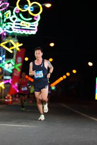 BIB: 40239
                            <button type="button" onclick="openModal(19684652)" class="btn btn-primary btn-sm float-right btn-popup" data-toggle="modal" data-target=".modal-high-quality">
                        <i class="fas fa-shopping-cart"></i> Add to Cart
                    </button>
                                            <button type="button" onclick="isThisMe(19684652, true)" class="btn btn-success btn-sm float-right btn-popup btn-isme hidden" data-toggle="tooltip" data-placement="bottom" title="นี่คือรูปของคุณใช่ไหม คลิกที่นี่เพื่อเอาเข้าอัลบั้ม">
                        <i class="fas fa-plus"></i> Add to album
                    </button>
                    <button type="button" onclick="isThisMe(19684652, false)" class="btn btn-warning btn-sm float-right btn-popup btn-isnotme hidden">
                        <i class="fas fa-ban"></i> Remove from album
                    </button>