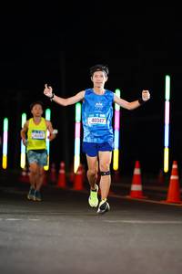 BIB: 40347
                            <button type="button" onclick="openModal(19876512)" class="btn btn-primary btn-sm float-right btn-popup" data-toggle="modal" data-target=".modal-high-quality">
                        <i class="fas fa-shopping-cart"></i> Add to Cart
                    </button>
                                            <button type="button" onclick="isThisMe(19876512, true)" class="btn btn-success btn-sm float-right btn-popup btn-isme hidden" data-toggle="tooltip" data-placement="bottom" title="นี่คือรูปของคุณใช่ไหม คลิกที่นี่เพื่อเอาเข้าอัลบั้ม">
                        <i class="fas fa-plus"></i> Add to album
                    </button>
                    <button type="button" onclick="isThisMe(19876512, false)" class="btn btn-warning btn-sm float-right btn-popup btn-isnotme hidden">
                        <i class="fas fa-ban"></i> Remove from album
                    </button>