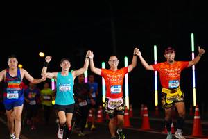 BIB: 40797, 40275, 41315, 77427
                            <button type="button" onclick="openModal(19907033)" class="btn btn-primary btn-sm float-right btn-popup" data-toggle="modal" data-target=".modal-high-quality">
                        <i class="fas fa-shopping-cart"></i> Add to Cart
                    </button>
                                            <button type="button" onclick="isThisMe(19907033, true)" class="btn btn-success btn-sm float-right btn-popup btn-isme hidden" data-toggle="tooltip" data-placement="bottom" title="นี่คือรูปของคุณใช่ไหม คลิกที่นี่เพื่อเอาเข้าอัลบั้ม">
                        <i class="fas fa-plus"></i> Add to album
                    </button>
                    <button type="button" onclick="isThisMe(19907033, false)" class="btn btn-warning btn-sm float-right btn-popup btn-isnotme hidden">
                        <i class="fas fa-ban"></i> Remove from album
                    </button>