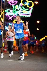 BIB: 4135
                            <button type="button" onclick="openModal(19726854)" class="btn btn-primary btn-sm float-right btn-popup" data-toggle="modal" data-target=".modal-high-quality">
                        <i class="fas fa-shopping-cart"></i> Add to Cart
                    </button>
                                            <button type="button" onclick="isThisMe(19726854, true)" class="btn btn-success btn-sm float-right btn-popup btn-isme hidden" data-toggle="tooltip" data-placement="bottom" title="นี่คือรูปของคุณใช่ไหม คลิกที่นี่เพื่อเอาเข้าอัลบั้ม">
                        <i class="fas fa-plus"></i> Add to album
                    </button>
                    <button type="button" onclick="isThisMe(19726854, false)" class="btn btn-warning btn-sm float-right btn-popup btn-isnotme hidden">
                        <i class="fas fa-ban"></i> Remove from album
                    </button>