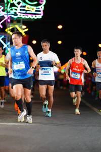 BIB: 40386, 41604, 41348
                            <button type="button" onclick="openModal(19744613)" class="btn btn-primary btn-sm float-right btn-popup" data-toggle="modal" data-target=".modal-high-quality">
                        <i class="fas fa-shopping-cart"></i> Add to Cart
                    </button>
                                            <button type="button" onclick="isThisMe(19744613, true)" class="btn btn-success btn-sm float-right btn-popup btn-isme hidden" data-toggle="tooltip" data-placement="bottom" title="นี่คือรูปของคุณใช่ไหม คลิกที่นี่เพื่อเอาเข้าอัลบั้ม">
                        <i class="fas fa-plus"></i> Add to album
                    </button>
                    <button type="button" onclick="isThisMe(19744613, false)" class="btn btn-warning btn-sm float-right btn-popup btn-isnotme hidden">
                        <i class="fas fa-ban"></i> Remove from album
                    </button>