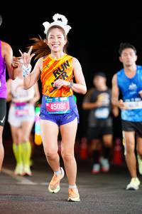 BIB: 45091
                            <button type="button" onclick="openModal(19814731)" class="btn btn-primary btn-sm float-right btn-popup" data-toggle="modal" data-target=".modal-high-quality">
                        <i class="fas fa-shopping-cart"></i> Add to Cart
                    </button>
                                            <button type="button" onclick="isThisMe(19814731, true)" class="btn btn-success btn-sm float-right btn-popup btn-isme hidden" data-toggle="tooltip" data-placement="bottom" title="นี่คือรูปของคุณใช่ไหม คลิกที่นี่เพื่อเอาเข้าอัลบั้ม">
                        <i class="fas fa-plus"></i> Add to album
                    </button>
                    <button type="button" onclick="isThisMe(19814731, false)" class="btn btn-warning btn-sm float-right btn-popup btn-isnotme hidden">
                        <i class="fas fa-ban"></i> Remove from album
                    </button>