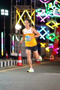 BIB: 40263
                            <button type="button" onclick="openModal(19680014)" class="btn btn-primary btn-sm float-right btn-popup" data-toggle="modal" data-target=".modal-high-quality">
                        <i class="fas fa-shopping-cart"></i> Add to Cart
                    </button>
                                            <button type="button" onclick="isThisMe(19680014, true)" class="btn btn-success btn-sm float-right btn-popup btn-isme hidden" data-toggle="tooltip" data-placement="bottom" title="นี่คือรูปของคุณใช่ไหม คลิกที่นี่เพื่อเอาเข้าอัลบั้ม">
                        <i class="fas fa-plus"></i> Add to album
                    </button>
                    <button type="button" onclick="isThisMe(19680014, false)" class="btn btn-warning btn-sm float-right btn-popup btn-isnotme hidden">
                        <i class="fas fa-ban"></i> Remove from album
                    </button>