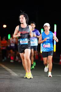 BIB: 40697, 45505
                            <button type="button" onclick="openModal(19778594)" class="btn btn-primary btn-sm float-right btn-popup" data-toggle="modal" data-target=".modal-high-quality">
                        <i class="fas fa-shopping-cart"></i> Add to Cart
                    </button>
                                            <button type="button" onclick="isThisMe(19778594, true)" class="btn btn-success btn-sm float-right btn-popup btn-isme hidden" data-toggle="tooltip" data-placement="bottom" title="นี่คือรูปของคุณใช่ไหม คลิกที่นี่เพื่อเอาเข้าอัลบั้ม">
                        <i class="fas fa-plus"></i> Add to album
                    </button>
                    <button type="button" onclick="isThisMe(19778594, false)" class="btn btn-warning btn-sm float-right btn-popup btn-isnotme hidden">
                        <i class="fas fa-ban"></i> Remove from album
                    </button>