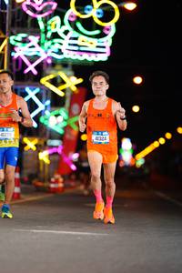 BIB: 41258, 41324
                            <button type="button" onclick="openModal(19689075)" class="btn btn-primary btn-sm float-right btn-popup" data-toggle="modal" data-target=".modal-high-quality">
                        <i class="fas fa-shopping-cart"></i> Add to Cart
                    </button>
                                            <button type="button" onclick="isThisMe(19689075, true)" class="btn btn-success btn-sm float-right btn-popup btn-isme hidden" data-toggle="tooltip" data-placement="bottom" title="นี่คือรูปของคุณใช่ไหม คลิกที่นี่เพื่อเอาเข้าอัลบั้ม">
                        <i class="fas fa-plus"></i> Add to album
                    </button>
                    <button type="button" onclick="isThisMe(19689075, false)" class="btn btn-warning btn-sm float-right btn-popup btn-isnotme hidden">
                        <i class="fas fa-ban"></i> Remove from album
                    </button>