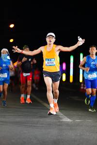 BIB: 40913, 40705, 40620
                            <button type="button" onclick="openModal(19734999)" class="btn btn-primary btn-sm float-right btn-popup" data-toggle="modal" data-target=".modal-high-quality">
                        <i class="fas fa-shopping-cart"></i> Add to Cart
                    </button>
                                            <button type="button" onclick="isThisMe(19734999, true)" class="btn btn-success btn-sm float-right btn-popup btn-isme hidden" data-toggle="tooltip" data-placement="bottom" title="นี่คือรูปของคุณใช่ไหม คลิกที่นี่เพื่อเอาเข้าอัลบั้ม">
                        <i class="fas fa-plus"></i> Add to album
                    </button>
                    <button type="button" onclick="isThisMe(19734999, false)" class="btn btn-warning btn-sm float-right btn-popup btn-isnotme hidden">
                        <i class="fas fa-ban"></i> Remove from album
                    </button>