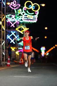 BIB: 40102
                            <button type="button" onclick="openModal(19677851)" class="btn btn-primary btn-sm float-right btn-popup" data-toggle="modal" data-target=".modal-high-quality">
                        <i class="fas fa-shopping-cart"></i> Add to Cart
                    </button>
                                            <button type="button" onclick="isThisMe(19677851, true)" class="btn btn-success btn-sm float-right btn-popup btn-isme hidden" data-toggle="tooltip" data-placement="bottom" title="นี่คือรูปของคุณใช่ไหม คลิกที่นี่เพื่อเอาเข้าอัลบั้ม">
                        <i class="fas fa-plus"></i> Add to album
                    </button>
                    <button type="button" onclick="isThisMe(19677851, false)" class="btn btn-warning btn-sm float-right btn-popup btn-isnotme hidden">
                        <i class="fas fa-ban"></i> Remove from album
                    </button>