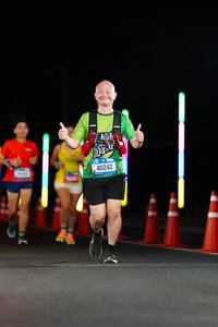 BIB: 40242
                            <button type="button" onclick="openModal(19999235)" class="btn btn-primary btn-sm float-right btn-popup" data-toggle="modal" data-target=".modal-high-quality">
                        <i class="fas fa-shopping-cart"></i> Add to Cart
                    </button>
                                            <button type="button" onclick="isThisMe(19999235, true)" class="btn btn-success btn-sm float-right btn-popup btn-isme hidden" data-toggle="tooltip" data-placement="bottom" title="นี่คือรูปของคุณใช่ไหม คลิกที่นี่เพื่อเอาเข้าอัลบั้ม">
                        <i class="fas fa-plus"></i> Add to album
                    </button>
                    <button type="button" onclick="isThisMe(19999235, false)" class="btn btn-warning btn-sm float-right btn-popup btn-isnotme hidden">
                        <i class="fas fa-ban"></i> Remove from album
                    </button>