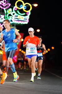 BIB: 40957, 41525
                            <button type="button" onclick="openModal(19720833)" class="btn btn-primary btn-sm float-right btn-popup" data-toggle="modal" data-target=".modal-high-quality">
                        <i class="fas fa-shopping-cart"></i> Add to Cart
                    </button>
                                            <button type="button" onclick="isThisMe(19720833, true)" class="btn btn-success btn-sm float-right btn-popup btn-isme hidden" data-toggle="tooltip" data-placement="bottom" title="นี่คือรูปของคุณใช่ไหม คลิกที่นี่เพื่อเอาเข้าอัลบั้ม">
                        <i class="fas fa-plus"></i> Add to album
                    </button>
                    <button type="button" onclick="isThisMe(19720833, false)" class="btn btn-warning btn-sm float-right btn-popup btn-isnotme hidden">
                        <i class="fas fa-ban"></i> Remove from album
                    </button>