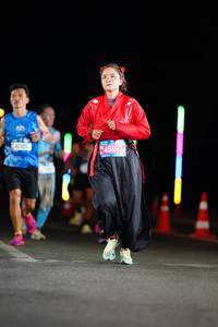 BIB: 41320, 45697
                            <button type="button" onclick="openModal(19869279)" class="btn btn-primary btn-sm float-right btn-popup" data-toggle="modal" data-target=".modal-high-quality">
                        <i class="fas fa-shopping-cart"></i> Add to Cart
                    </button>
                                            <button type="button" onclick="isThisMe(19869279, true)" class="btn btn-success btn-sm float-right btn-popup btn-isme hidden" data-toggle="tooltip" data-placement="bottom" title="นี่คือรูปของคุณใช่ไหม คลิกที่นี่เพื่อเอาเข้าอัลบั้ม">
                        <i class="fas fa-plus"></i> Add to album
                    </button>
                    <button type="button" onclick="isThisMe(19869279, false)" class="btn btn-warning btn-sm float-right btn-popup btn-isnotme hidden">
                        <i class="fas fa-ban"></i> Remove from album
                    </button>