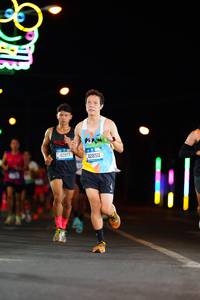 BIB: 42813, 42850
                            <button type="button" onclick="openModal(19724406)" class="btn btn-primary btn-sm float-right btn-popup" data-toggle="modal" data-target=".modal-high-quality">
                        <i class="fas fa-shopping-cart"></i> Add to Cart
                    </button>
                                            <button type="button" onclick="isThisMe(19724406, true)" class="btn btn-success btn-sm float-right btn-popup btn-isme hidden" data-toggle="tooltip" data-placement="bottom" title="นี่คือรูปของคุณใช่ไหม คลิกที่นี่เพื่อเอาเข้าอัลบั้ม">
                        <i class="fas fa-plus"></i> Add to album
                    </button>
                    <button type="button" onclick="isThisMe(19724406, false)" class="btn btn-warning btn-sm float-right btn-popup btn-isnotme hidden">
                        <i class="fas fa-ban"></i> Remove from album
                    </button>