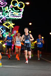 BIB: 4000, 41205
                            <button type="button" onclick="openModal(19704425)" class="btn btn-primary btn-sm float-right btn-popup" data-toggle="modal" data-target=".modal-high-quality">
                        <i class="fas fa-shopping-cart"></i> Add to Cart
                    </button>
                                            <button type="button" onclick="isThisMe(19704425, true)" class="btn btn-success btn-sm float-right btn-popup btn-isme hidden" data-toggle="tooltip" data-placement="bottom" title="นี่คือรูปของคุณใช่ไหม คลิกที่นี่เพื่อเอาเข้าอัลบั้ม">
                        <i class="fas fa-plus"></i> Add to album
                    </button>
                    <button type="button" onclick="isThisMe(19704425, false)" class="btn btn-warning btn-sm float-right btn-popup btn-isnotme hidden">
                        <i class="fas fa-ban"></i> Remove from album
                    </button>