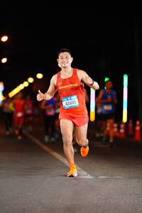 BIB: 160, 42885
                            <button type="button" onclick="openModal(19745883)" class="btn btn-primary btn-sm float-right btn-popup" data-toggle="modal" data-target=".modal-high-quality">
                        <i class="fas fa-shopping-cart"></i> Add to Cart
                    </button>
                                            <button type="button" onclick="isThisMe(19745883, true)" class="btn btn-success btn-sm float-right btn-popup btn-isme hidden" data-toggle="tooltip" data-placement="bottom" title="นี่คือรูปของคุณใช่ไหม คลิกที่นี่เพื่อเอาเข้าอัลบั้ม">
                        <i class="fas fa-plus"></i> Add to album
                    </button>
                    <button type="button" onclick="isThisMe(19745883, false)" class="btn btn-warning btn-sm float-right btn-popup btn-isnotme hidden">
                        <i class="fas fa-ban"></i> Remove from album
                    </button>