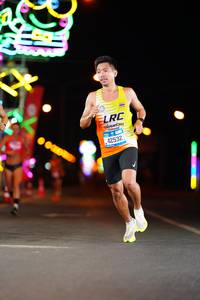 BIB: 111, 42532
                            <button type="button" onclick="openModal(19679060)" class="btn btn-primary btn-sm float-right btn-popup" data-toggle="modal" data-target=".modal-high-quality">
                        <i class="fas fa-shopping-cart"></i> Add to Cart
                    </button>
                                            <button type="button" onclick="isThisMe(19679060, true)" class="btn btn-success btn-sm float-right btn-popup btn-isme hidden" data-toggle="tooltip" data-placement="bottom" title="นี่คือรูปของคุณใช่ไหม คลิกที่นี่เพื่อเอาเข้าอัลบั้ม">
                        <i class="fas fa-plus"></i> Add to album
                    </button>
                    <button type="button" onclick="isThisMe(19679060, false)" class="btn btn-warning btn-sm float-right btn-popup btn-isnotme hidden">
                        <i class="fas fa-ban"></i> Remove from album
                    </button>