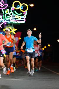 BIB: 40059, 41169
                            <button type="button" onclick="openModal(19702085)" class="btn btn-primary btn-sm float-right btn-popup" data-toggle="modal" data-target=".modal-high-quality">
                        <i class="fas fa-shopping-cart"></i> Add to Cart
                    </button>
                                            <button type="button" onclick="isThisMe(19702085, true)" class="btn btn-success btn-sm float-right btn-popup btn-isme hidden" data-toggle="tooltip" data-placement="bottom" title="นี่คือรูปของคุณใช่ไหม คลิกที่นี่เพื่อเอาเข้าอัลบั้ม">
                        <i class="fas fa-plus"></i> Add to album
                    </button>
                    <button type="button" onclick="isThisMe(19702085, false)" class="btn btn-warning btn-sm float-right btn-popup btn-isnotme hidden">
                        <i class="fas fa-ban"></i> Remove from album
                    </button>