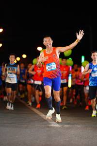 BIB: 40834, 414
                            <button type="button" onclick="openModal(19749293)" class="btn btn-primary btn-sm float-right btn-popup" data-toggle="modal" data-target=".modal-high-quality">
                        <i class="fas fa-shopping-cart"></i> Add to Cart
                    </button>
                                            <button type="button" onclick="isThisMe(19749293, true)" class="btn btn-success btn-sm float-right btn-popup btn-isme hidden" data-toggle="tooltip" data-placement="bottom" title="นี่คือรูปของคุณใช่ไหม คลิกที่นี่เพื่อเอาเข้าอัลบั้ม">
                        <i class="fas fa-plus"></i> Add to album
                    </button>
                    <button type="button" onclick="isThisMe(19749293, false)" class="btn btn-warning btn-sm float-right btn-popup btn-isnotme hidden">
                        <i class="fas fa-ban"></i> Remove from album
                    </button>