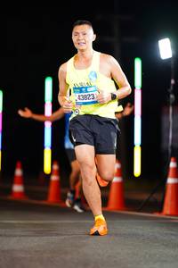 BIB: 43823
                            <button type="button" onclick="openModal(19880673)" class="btn btn-primary btn-sm float-right btn-popup" data-toggle="modal" data-target=".modal-high-quality">
                        <i class="fas fa-shopping-cart"></i> Add to Cart
                    </button>
                                            <button type="button" onclick="isThisMe(19880673, true)" class="btn btn-success btn-sm float-right btn-popup btn-isme hidden" data-toggle="tooltip" data-placement="bottom" title="นี่คือรูปของคุณใช่ไหม คลิกที่นี่เพื่อเอาเข้าอัลบั้ม">
                        <i class="fas fa-plus"></i> Add to album
                    </button>
                    <button type="button" onclick="isThisMe(19880673, false)" class="btn btn-warning btn-sm float-right btn-popup btn-isnotme hidden">
                        <i class="fas fa-ban"></i> Remove from album
                    </button>