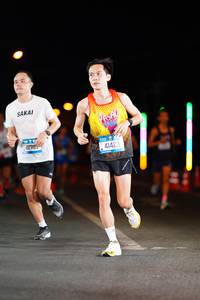 BIB: 42705, 41423
                            <button type="button" onclick="openModal(19741999)" class="btn btn-primary btn-sm float-right btn-popup" data-toggle="modal" data-target=".modal-high-quality">
                        <i class="fas fa-shopping-cart"></i> Add to Cart
                    </button>
                                            <button type="button" onclick="isThisMe(19741999, true)" class="btn btn-success btn-sm float-right btn-popup btn-isme hidden" data-toggle="tooltip" data-placement="bottom" title="นี่คือรูปของคุณใช่ไหม คลิกที่นี่เพื่อเอาเข้าอัลบั้ม">
                        <i class="fas fa-plus"></i> Add to album
                    </button>
                    <button type="button" onclick="isThisMe(19741999, false)" class="btn btn-warning btn-sm float-right btn-popup btn-isnotme hidden">
                        <i class="fas fa-ban"></i> Remove from album
                    </button>