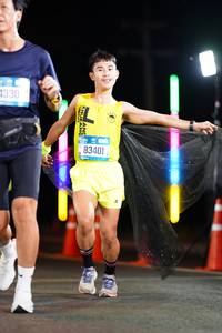 BIB: 1330, 83401
                            <button type="button" onclick="openModal(19890038)" class="btn btn-primary btn-sm float-right btn-popup" data-toggle="modal" data-target=".modal-high-quality">
                        <i class="fas fa-shopping-cart"></i> Add to Cart
                    </button>
                                            <button type="button" onclick="isThisMe(19890038, true)" class="btn btn-success btn-sm float-right btn-popup btn-isme hidden" data-toggle="tooltip" data-placement="bottom" title="นี่คือรูปของคุณใช่ไหม คลิกที่นี่เพื่อเอาเข้าอัลบั้ม">
                        <i class="fas fa-plus"></i> Add to album
                    </button>
                    <button type="button" onclick="isThisMe(19890038, false)" class="btn btn-warning btn-sm float-right btn-popup btn-isnotme hidden">
                        <i class="fas fa-ban"></i> Remove from album
                    </button>