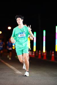 BIB: 42194
                            <button type="button" onclick="openModal(19752007)" class="btn btn-primary btn-sm float-right btn-popup" data-toggle="modal" data-target=".modal-high-quality">
                        <i class="fas fa-shopping-cart"></i> Add to Cart
                    </button>
                                            <button type="button" onclick="isThisMe(19752007, true)" class="btn btn-success btn-sm float-right btn-popup btn-isme hidden" data-toggle="tooltip" data-placement="bottom" title="นี่คือรูปของคุณใช่ไหม คลิกที่นี่เพื่อเอาเข้าอัลบั้ม">
                        <i class="fas fa-plus"></i> Add to album
                    </button>
                    <button type="button" onclick="isThisMe(19752007, false)" class="btn btn-warning btn-sm float-right btn-popup btn-isnotme hidden">
                        <i class="fas fa-ban"></i> Remove from album
                    </button>