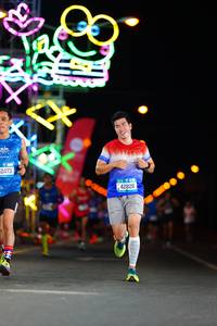 BIB: 105, 2473, 42828
                            <button type="button" onclick="openModal(19699488)" class="btn btn-primary btn-sm float-right btn-popup" data-toggle="modal" data-target=".modal-high-quality">
                        <i class="fas fa-shopping-cart"></i> Add to Cart
                    </button>
                                            <button type="button" onclick="isThisMe(19699488, true)" class="btn btn-success btn-sm float-right btn-popup btn-isme hidden" data-toggle="tooltip" data-placement="bottom" title="นี่คือรูปของคุณใช่ไหม คลิกที่นี่เพื่อเอาเข้าอัลบั้ม">
                        <i class="fas fa-plus"></i> Add to album
                    </button>
                    <button type="button" onclick="isThisMe(19699488, false)" class="btn btn-warning btn-sm float-right btn-popup btn-isnotme hidden">
                        <i class="fas fa-ban"></i> Remove from album
                    </button>