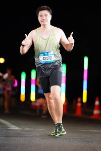 BIB: 42172
                            <button type="button" onclick="openModal(19818726)" class="btn btn-primary btn-sm float-right btn-popup" data-toggle="modal" data-target=".modal-high-quality">
                        <i class="fas fa-shopping-cart"></i> Add to Cart
                    </button>
                                            <button type="button" onclick="isThisMe(19818726, true)" class="btn btn-success btn-sm float-right btn-popup btn-isme hidden" data-toggle="tooltip" data-placement="bottom" title="นี่คือรูปของคุณใช่ไหม คลิกที่นี่เพื่อเอาเข้าอัลบั้ม">
                        <i class="fas fa-plus"></i> Add to album
                    </button>
                    <button type="button" onclick="isThisMe(19818726, false)" class="btn btn-warning btn-sm float-right btn-popup btn-isnotme hidden">
                        <i class="fas fa-ban"></i> Remove from album
                    </button>