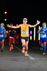 BIB: 4000, 40705, 40620
                            <button type="button" onclick="openModal(19734957)" class="btn btn-primary btn-sm float-right btn-popup" data-toggle="modal" data-target=".modal-high-quality">
                        <i class="fas fa-shopping-cart"></i> Add to Cart
                    </button>
                                            <button type="button" onclick="isThisMe(19734957, true)" class="btn btn-success btn-sm float-right btn-popup btn-isme hidden" data-toggle="tooltip" data-placement="bottom" title="นี่คือรูปของคุณใช่ไหม คลิกที่นี่เพื่อเอาเข้าอัลบั้ม">
                        <i class="fas fa-plus"></i> Add to album
                    </button>
                    <button type="button" onclick="isThisMe(19734957, false)" class="btn btn-warning btn-sm float-right btn-popup btn-isnotme hidden">
                        <i class="fas fa-ban"></i> Remove from album
                    </button>